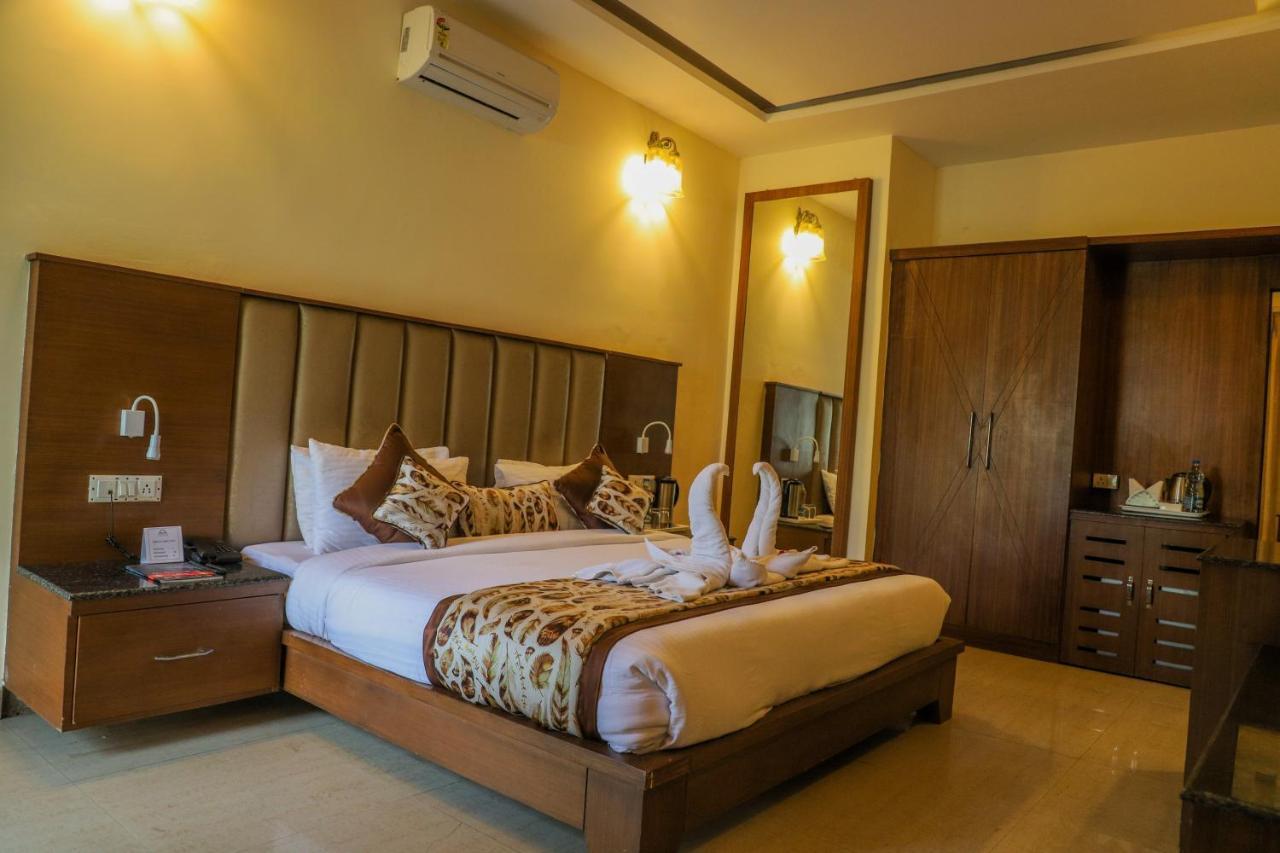 Excel Hotels And Resorts Bhīm Tāl מראה חיצוני תמונה