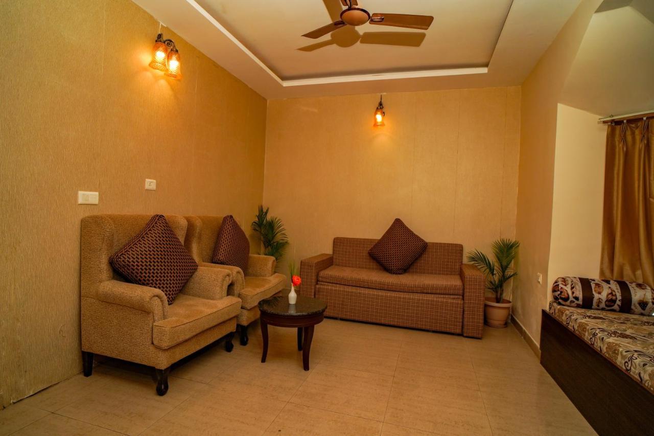 Excel Hotels And Resorts Bhīm Tāl מראה חיצוני תמונה